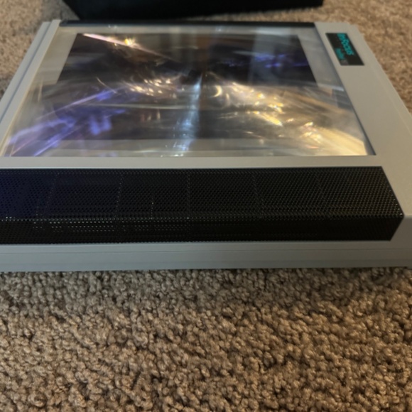 In Focus Systems Panel Book 750 LCD projection Panels - Picture 7 of 14